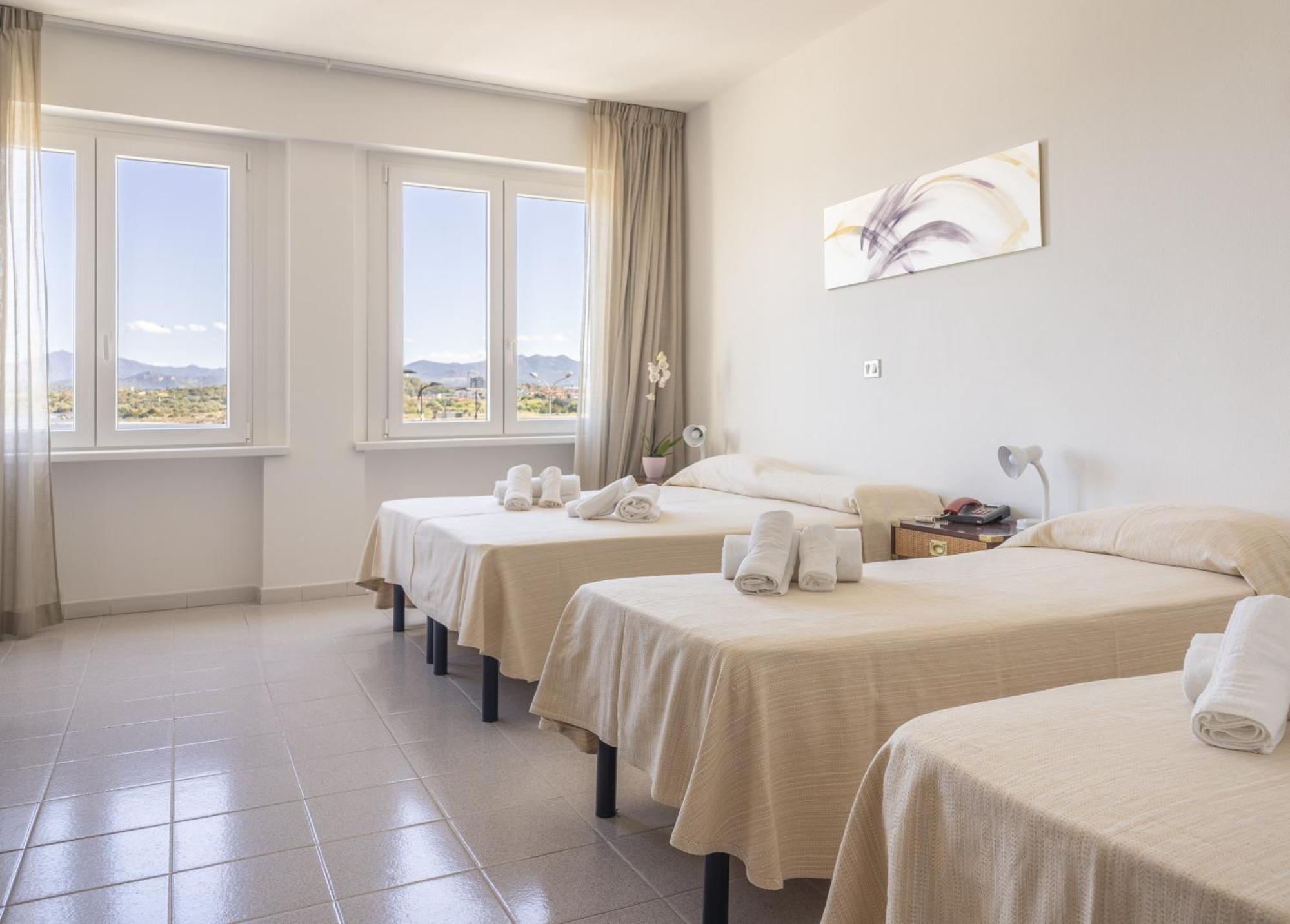 Hotel De Plam Olbia Zewnętrze zdjęcie