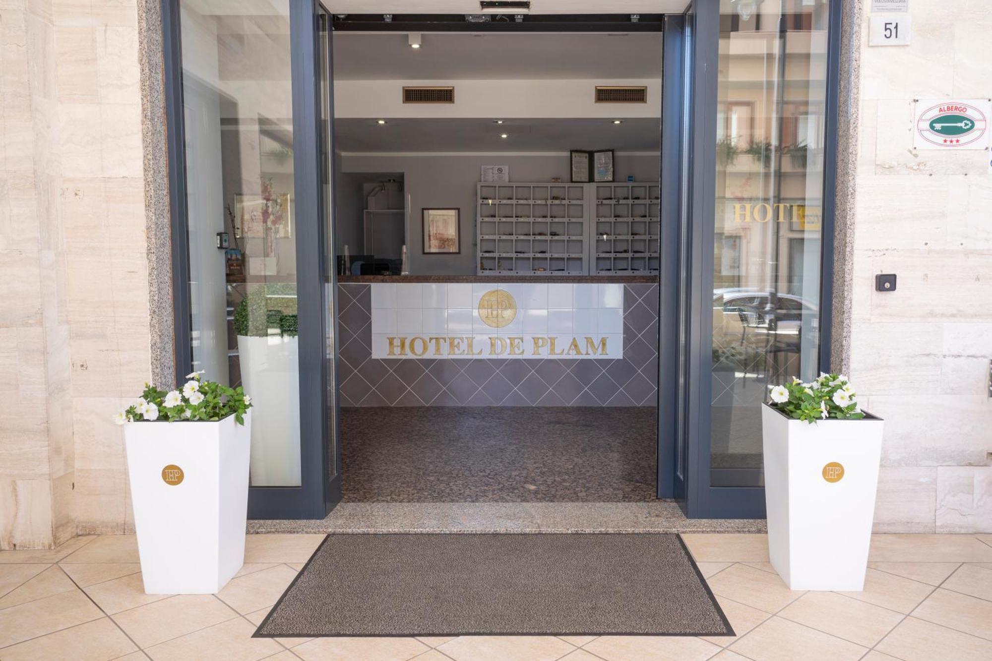 Hotel De Plam Olbia Zewnętrze zdjęcie