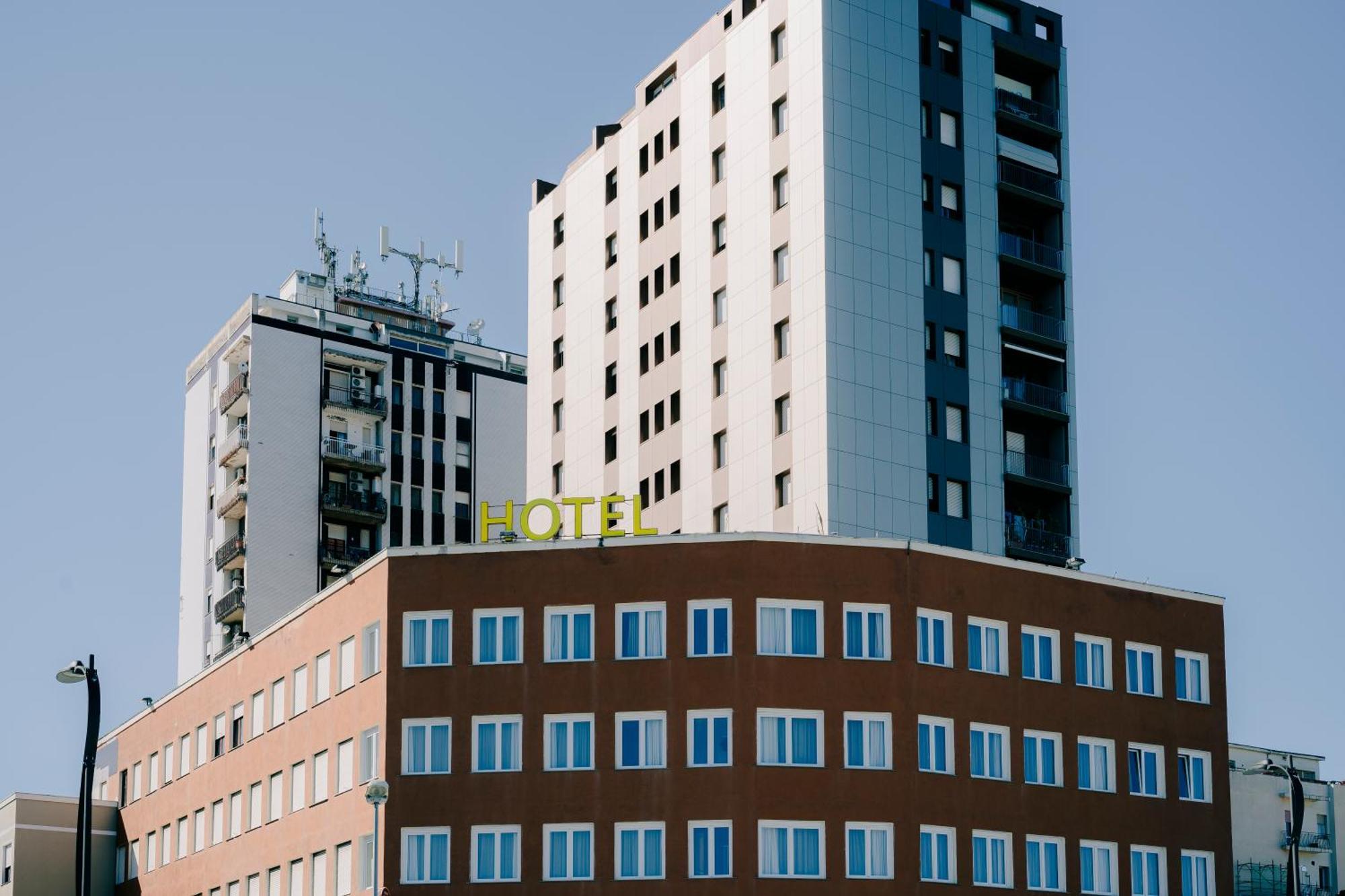 Hotel De Plam Olbia Zewnętrze zdjęcie